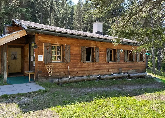 Hostel Bergunterkunft Ova Spin Zernez