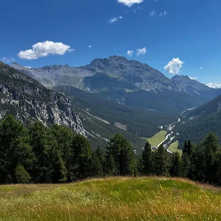Bergunterkunft Ova Spin * Zernez